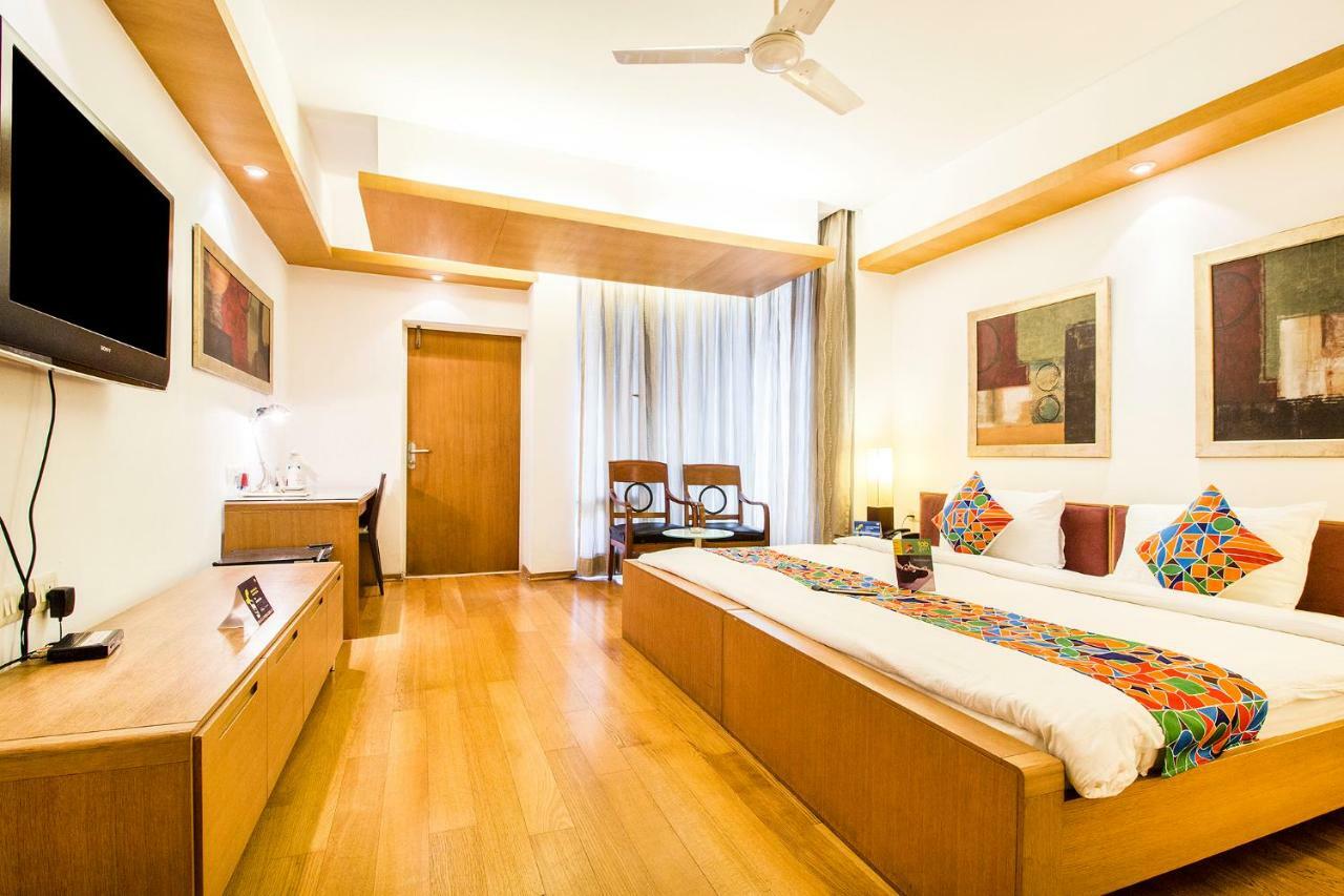 FabHotel Raj Darbar Iffco Gurgaon Exteriör bild